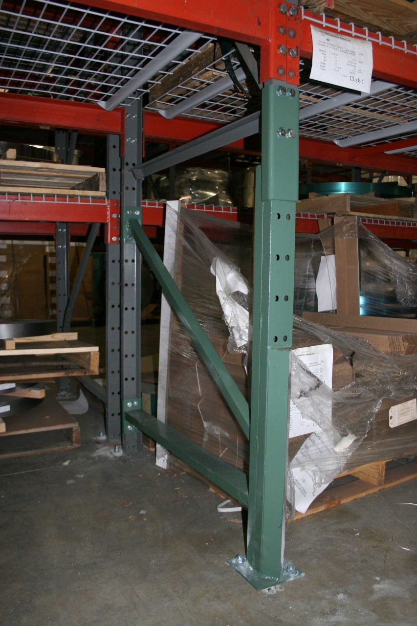 Pallet racking for industrial warehouse